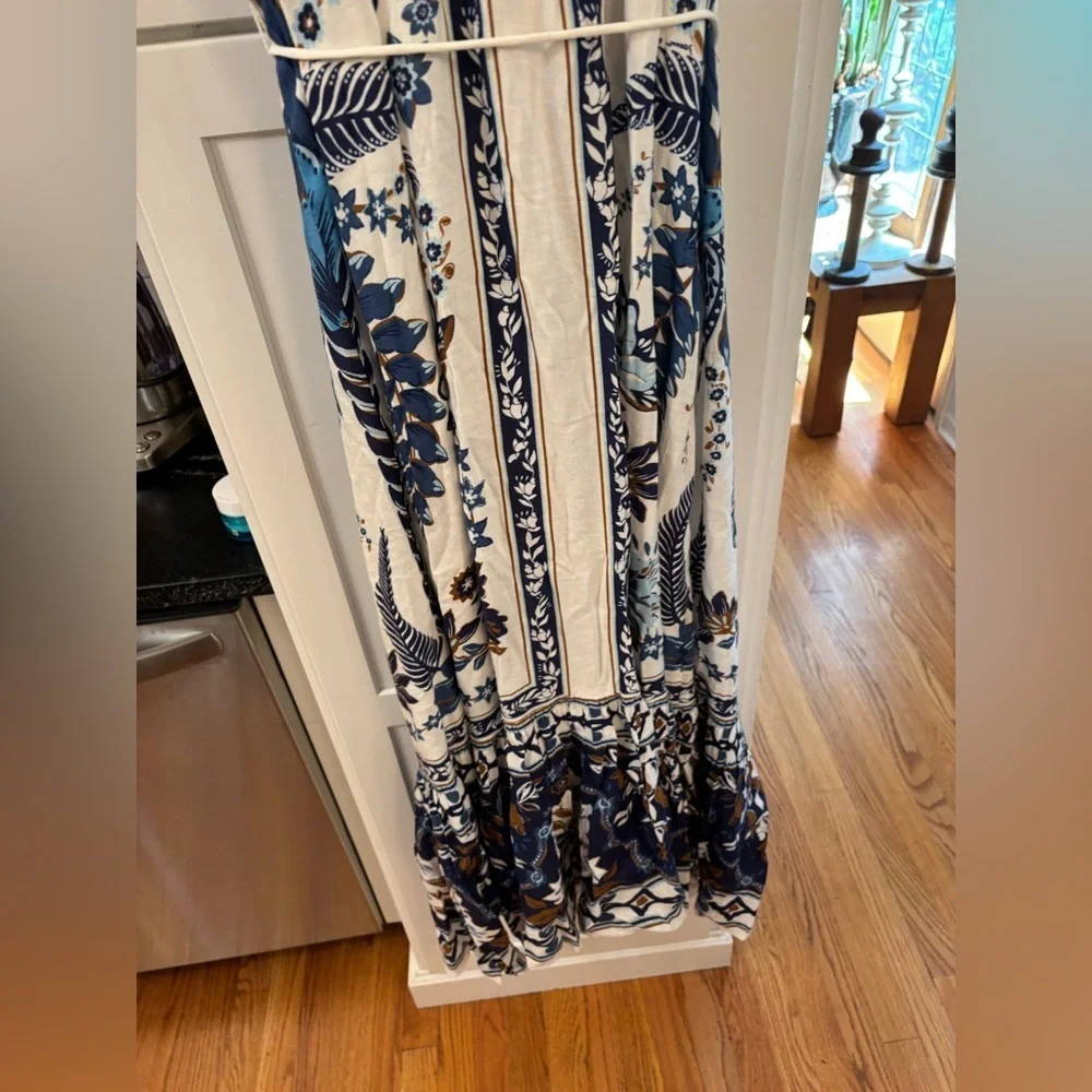 new Farm Rio Off-White Ana Tapestry Fish Strap Maxi Dress - Picture 5 of 9